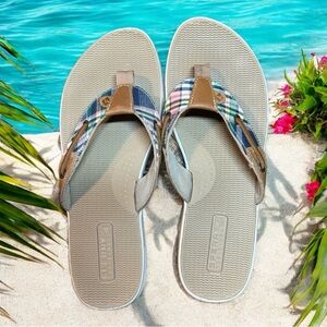 Like New Women’s Plaid Sperry Topsider Flip Flops w/leather accent size 10M